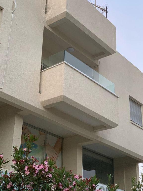 Tony'S Boutique Apartment ลาร์นาคา ภายนอก รูปภาพ