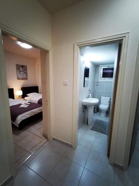 Tony'S Boutique Apartment ลาร์นาคา ภายนอก รูปภาพ